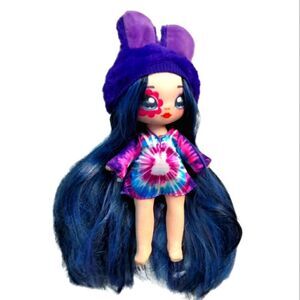 Na Na Na Surprise Doll